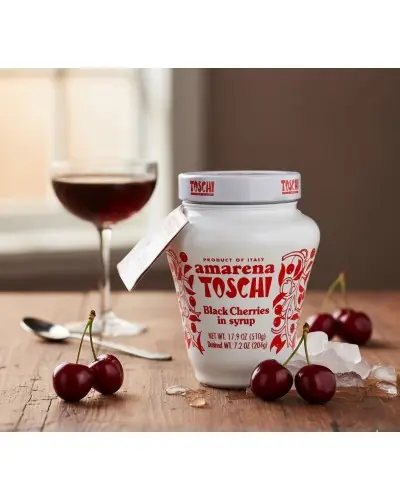 Toschi Vignola Amarena Cherries 750ml